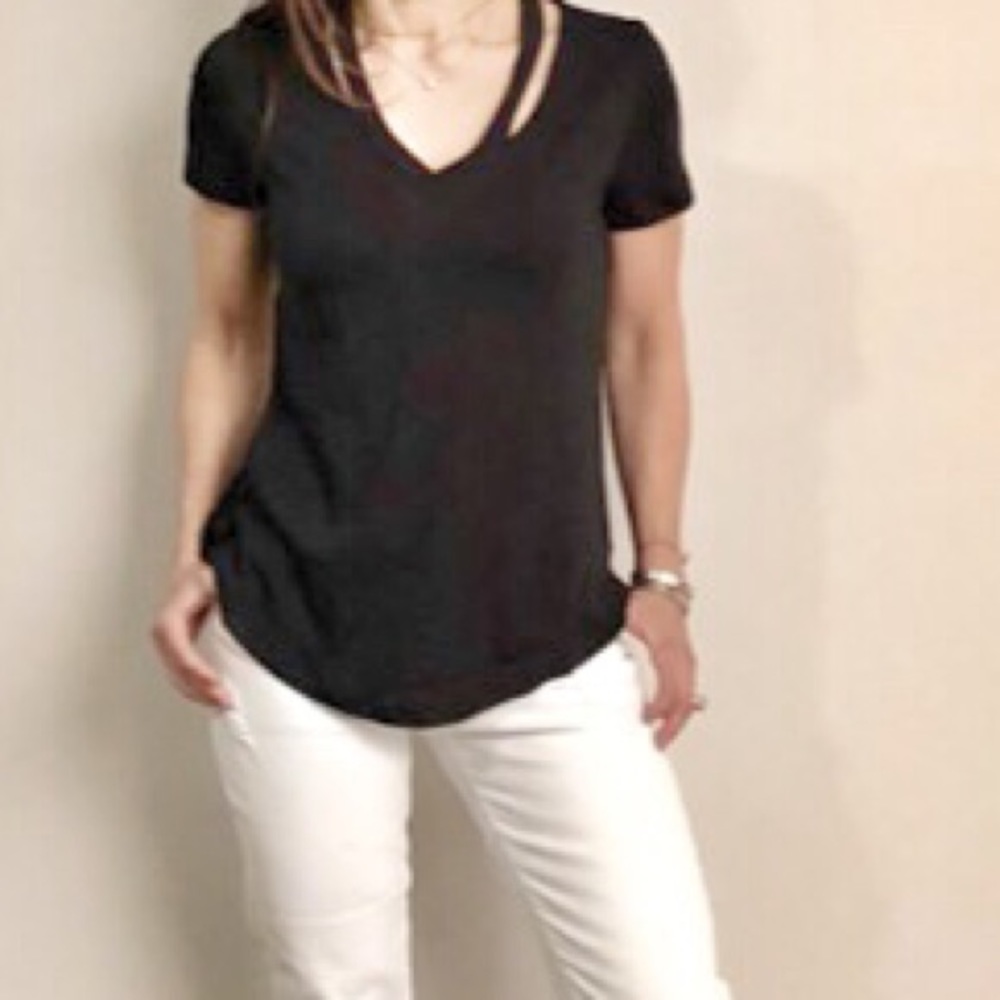 Black V neck short sleeves top with cut outs - Picture 3 of 6